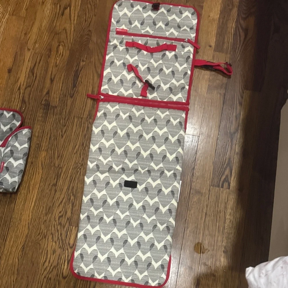 Skip Hop Gray and Red hearts bottle bag and changing pad set